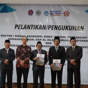 Resmi di lantik Wakil Rektor I UMUKA dan DEKAN Fakultas Kesehatan dan Pendidikan UMUKA