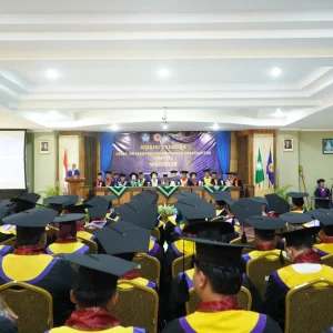 Wisuda Ke-4 UMUKA SOLO Kukuhkan 55 Lulusan Program Vokasi