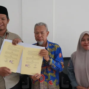 Dauroh Arabiyyah dan Penandatanganan MoU/MoA Crown Boarding School – UMUKA Perkuat Sinergi Pendidikan